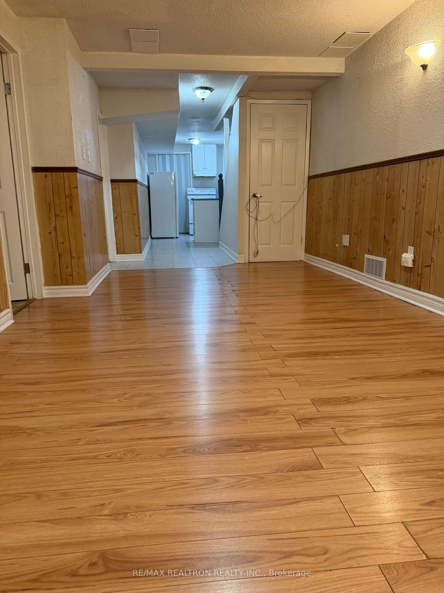 33 Rainbow Ridge Avenue Toronto Ontario Canada Rent residential Baiju Vijayaraghavan Brokerage Information: Not available, please contact website owner
