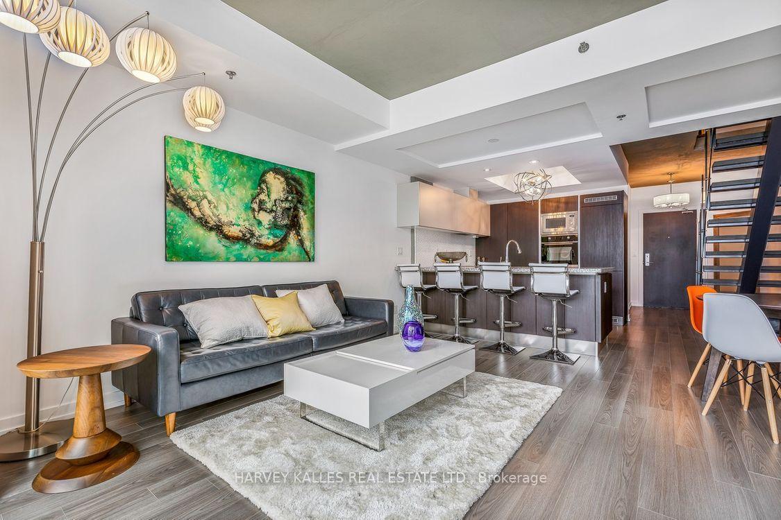 702 - 220 George Street, Toronto 2