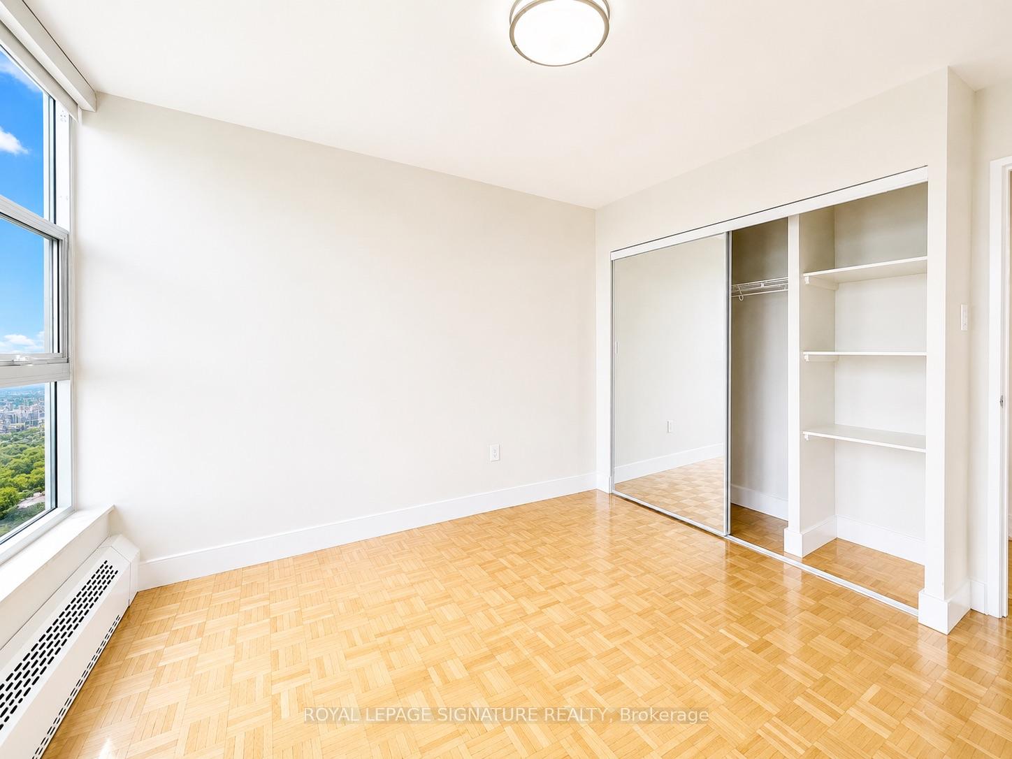 410 - 666 Spadina Avenue, Toronto 3