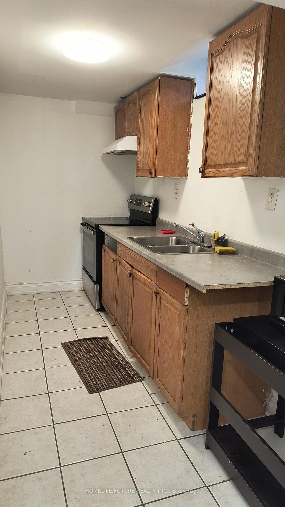 Bsmt - 60 Charles Brown Road, Markham 3