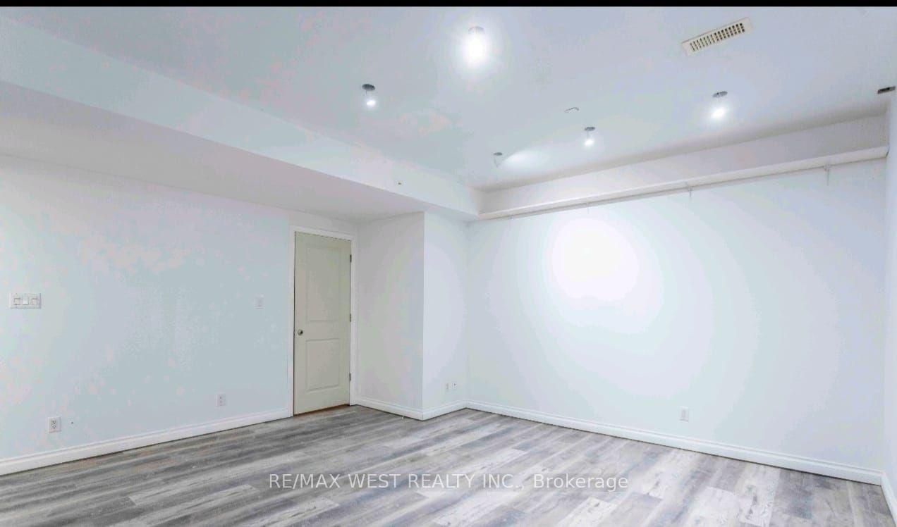 Basement - 2 Kidd Crescent, New Tecumseth 3