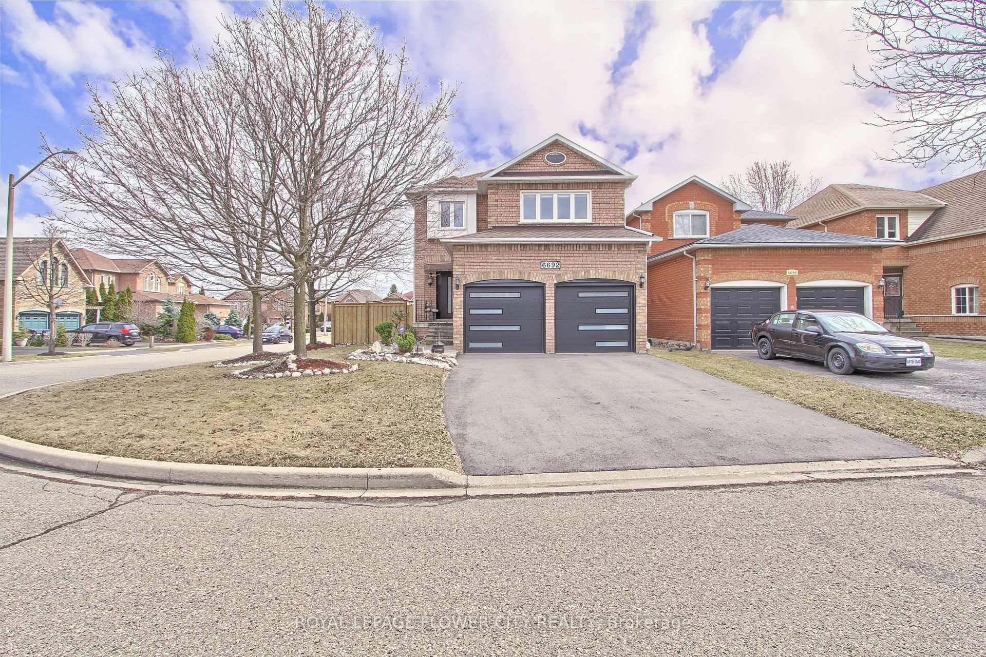 6692 Meteor Court, Mississauga 4