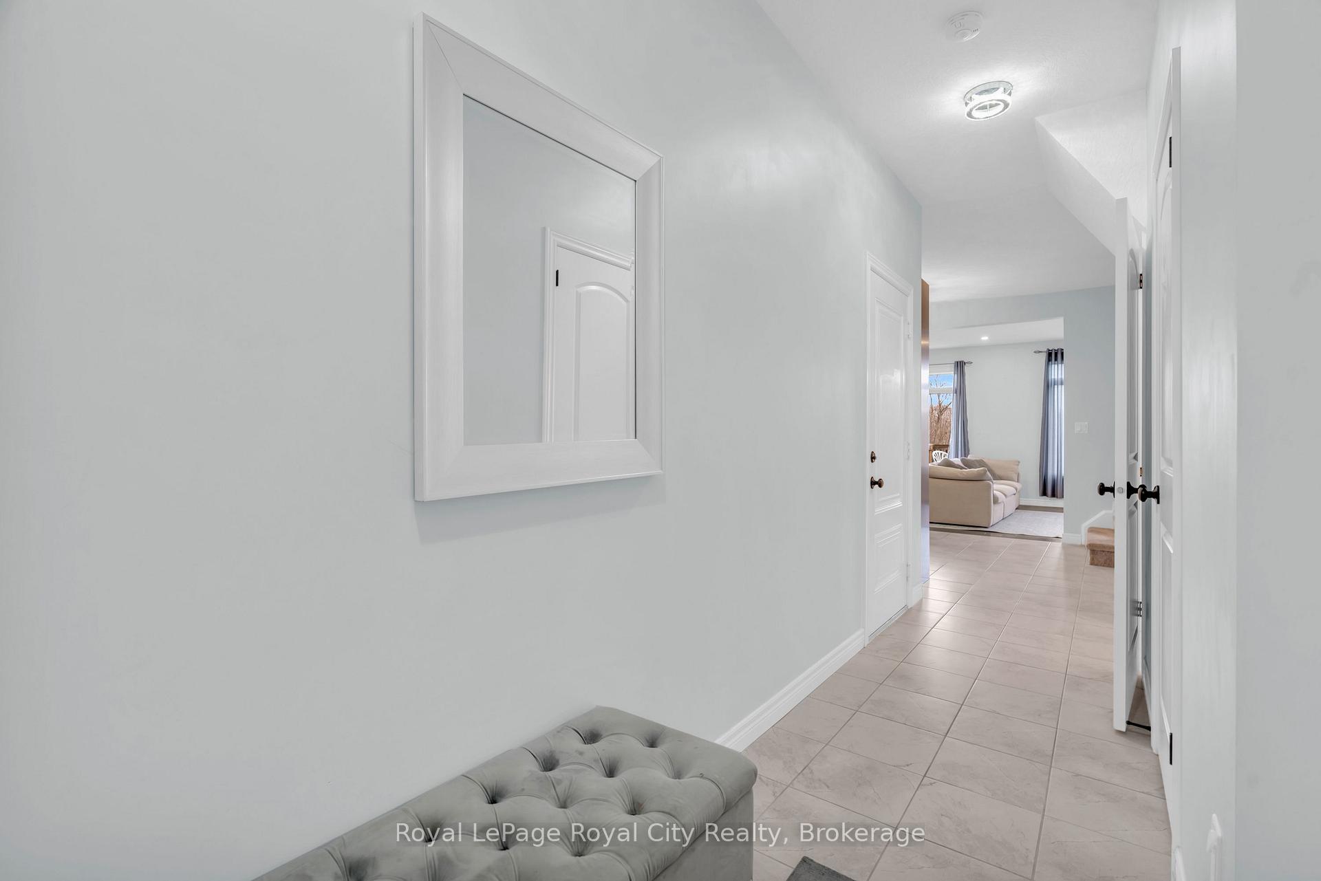 7 - 269 Watson Parkway N, Guelph 4