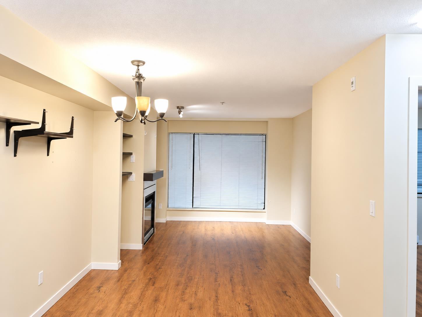 3F 10866 CITY PARKWAY, Surrey 3