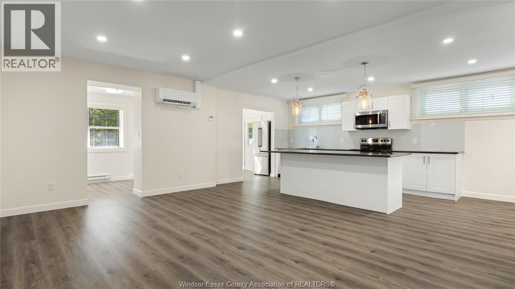 2605 SEMINOLE Unit# UNIT 2, Windsor 5