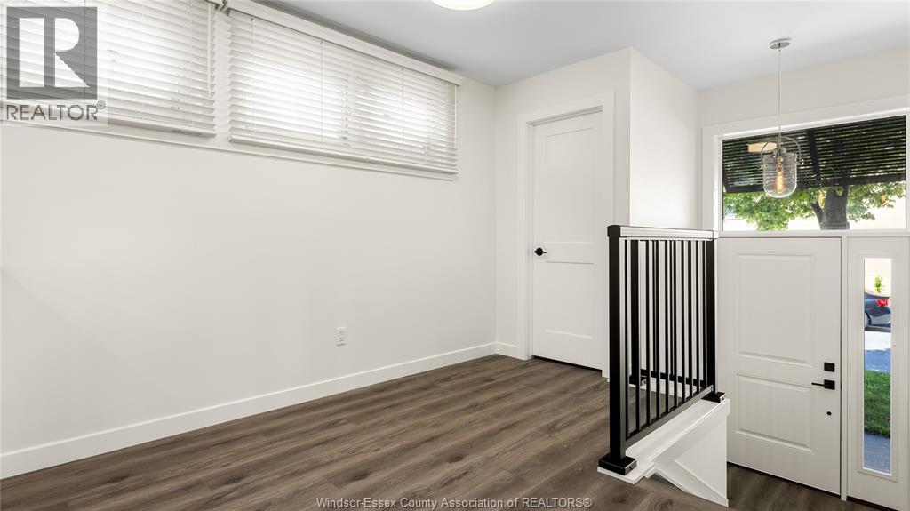 2605 SEMINOLE Unit# UNIT 2, Windsor 4