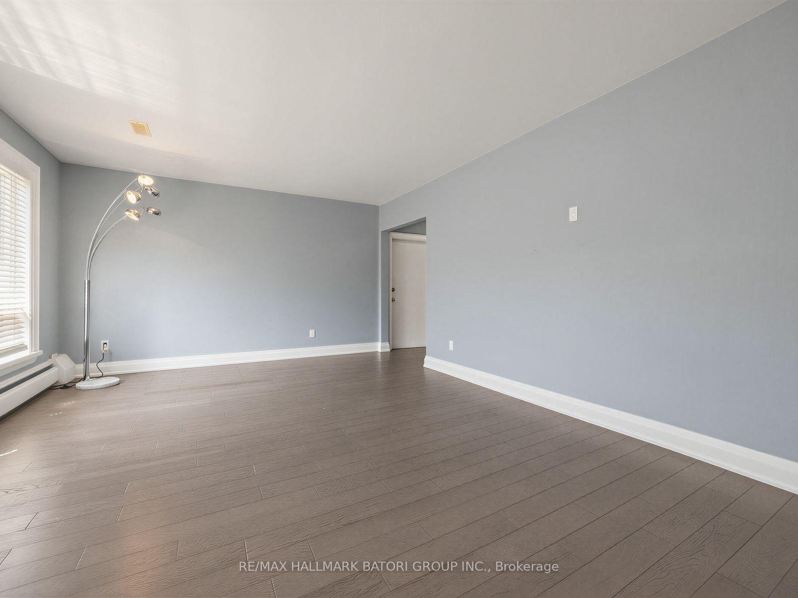 3 - 4 Croydon Road, Toronto 5