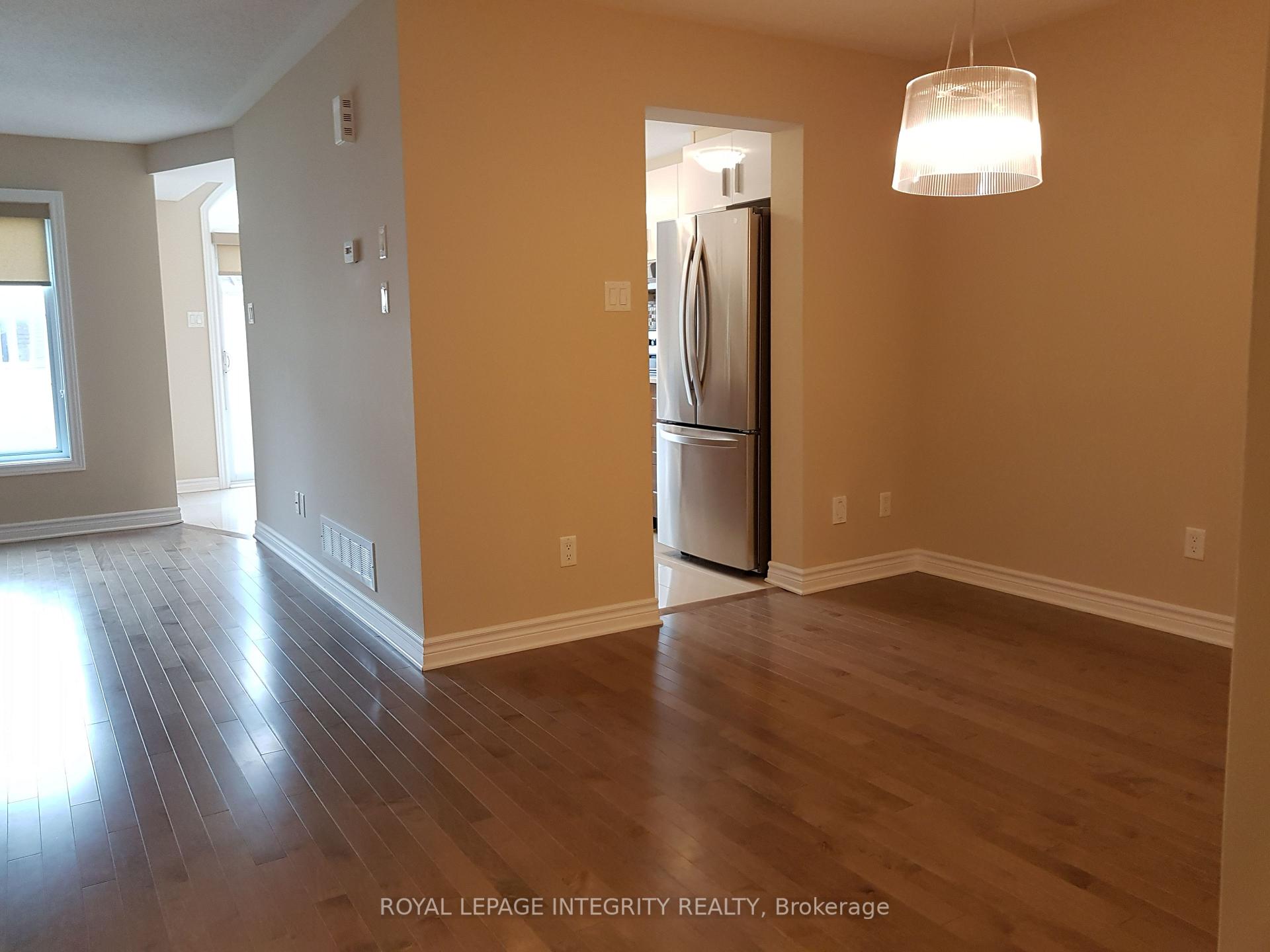 348 TOURMALINE Crescent, Ottawa 4