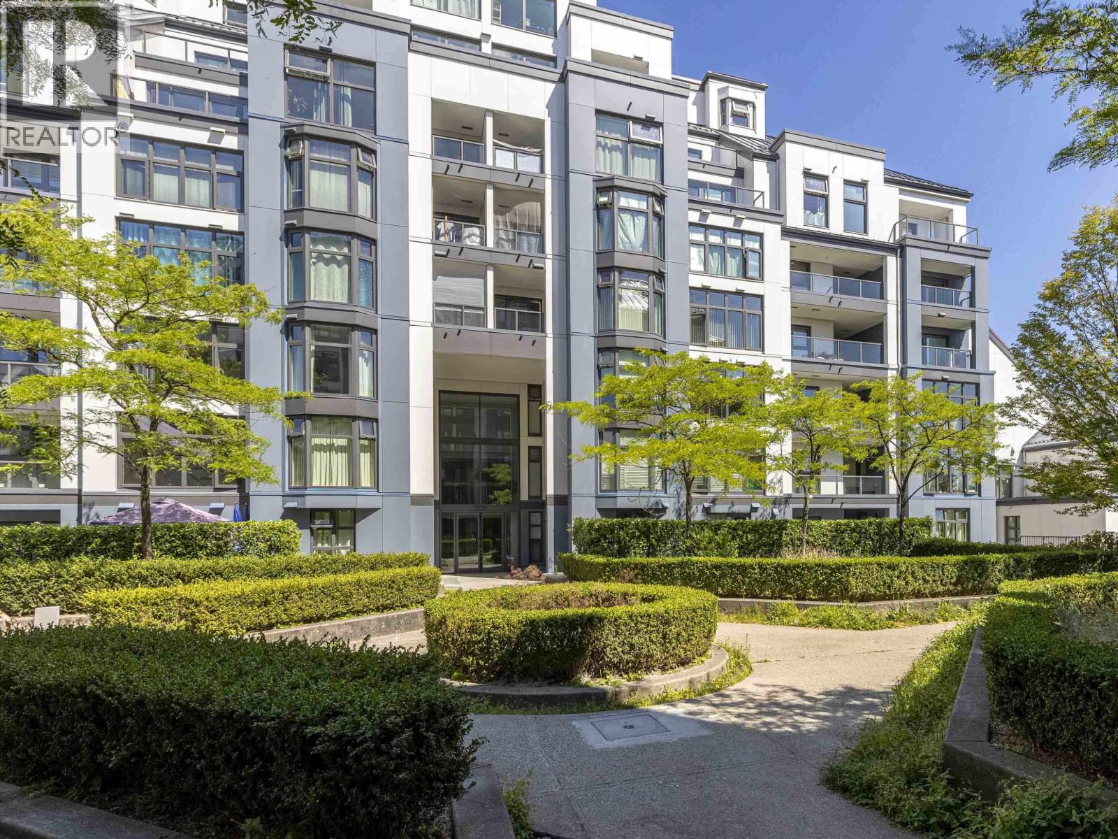 102 2528 E BROADWAY Vancouver British Columbia Canada Sale residential   Oakwyn Realty, Brokerage*