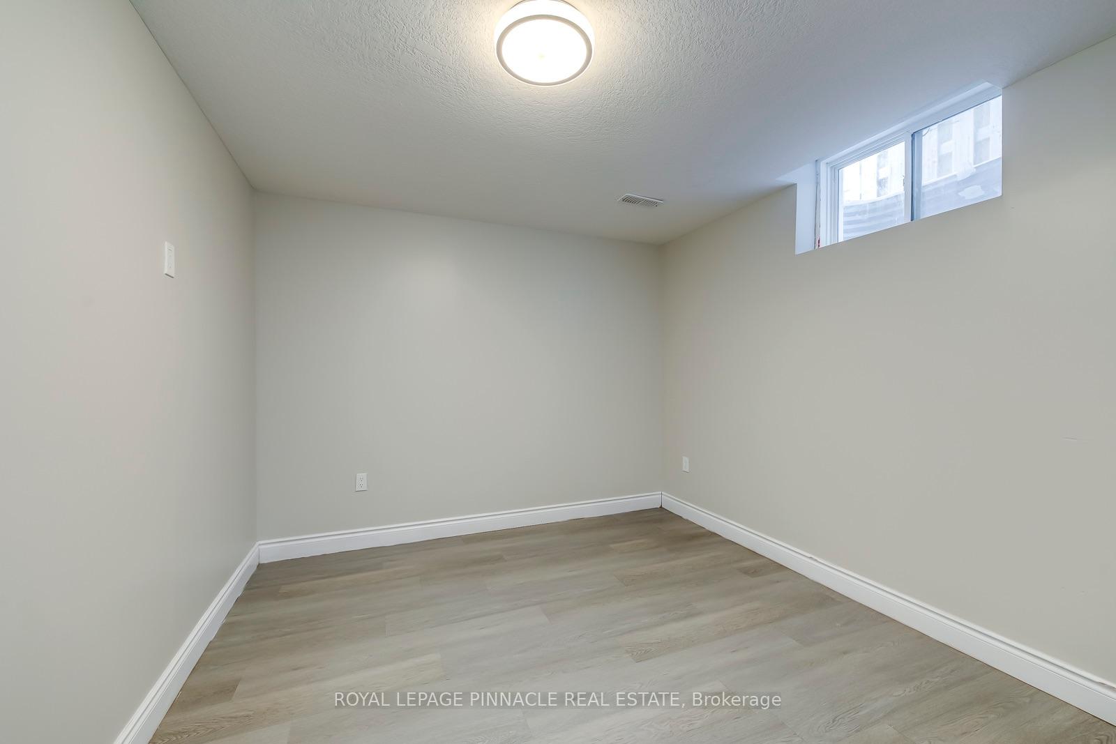 Lower - 11 Frankfurt Street, Kitchener 5