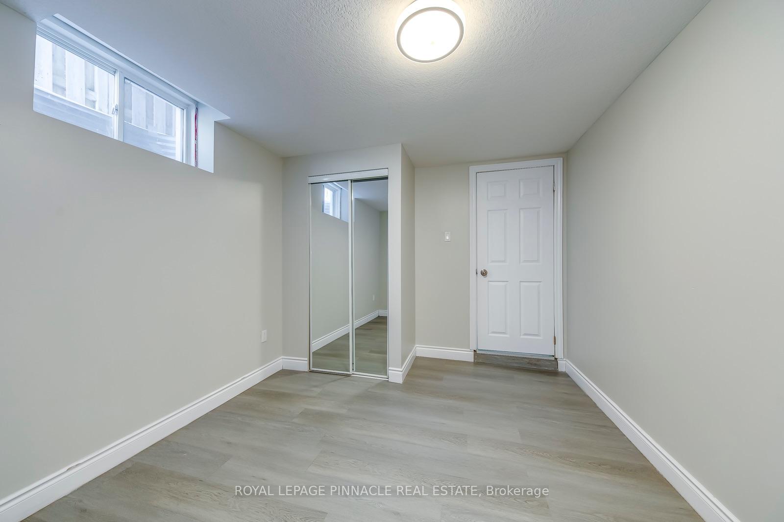 Lower - 11 Frankfurt Street, Kitchener 4