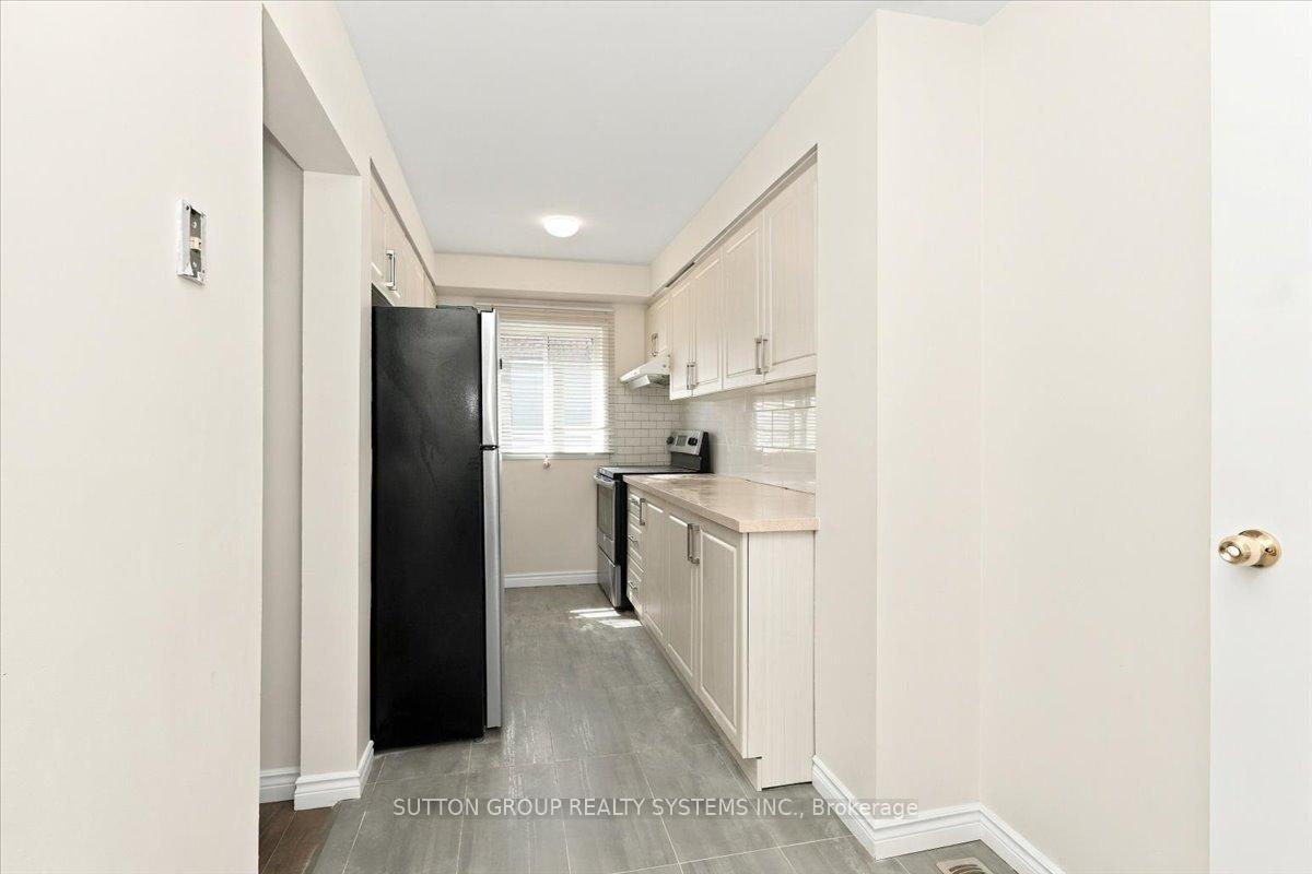 4118 Teakwood Drive, Mississauga 4