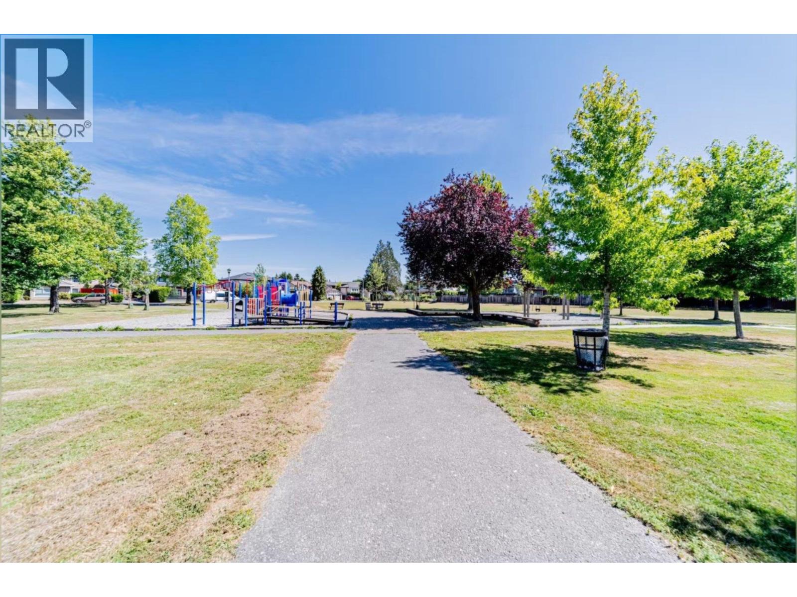 7215 FROBISHER DRIVE, Richmond 2