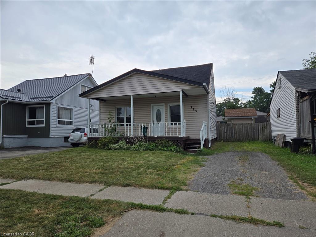 325 Simpson Avenue Welland Ontario Canada Sale residential Wendy Singh Royal Star Realty Inc., Brokerage*
