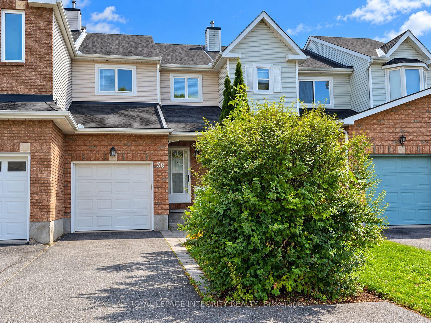 38 REDPATH Drive, Ottawa