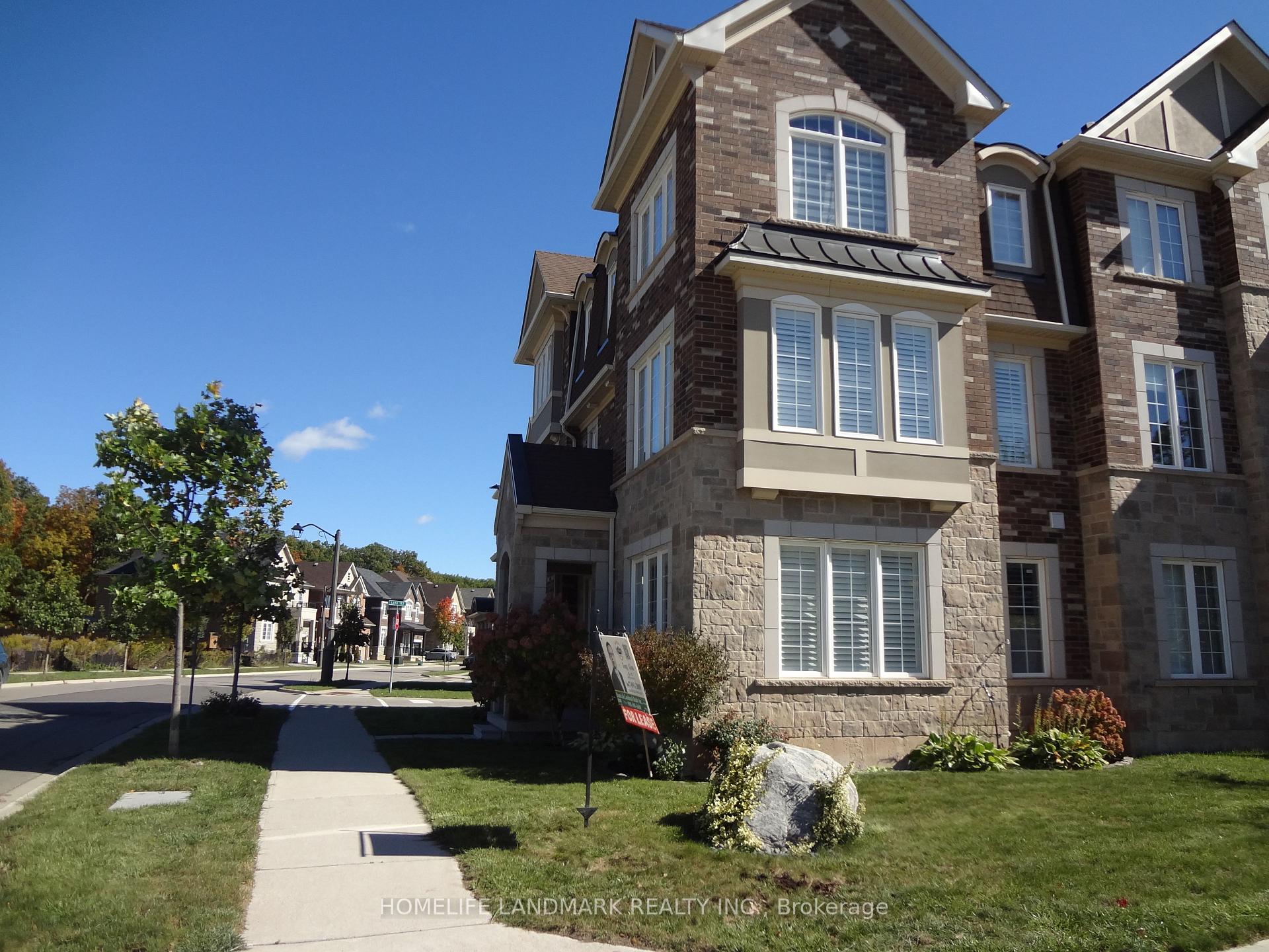 276 Polly Drive, Oakville 2