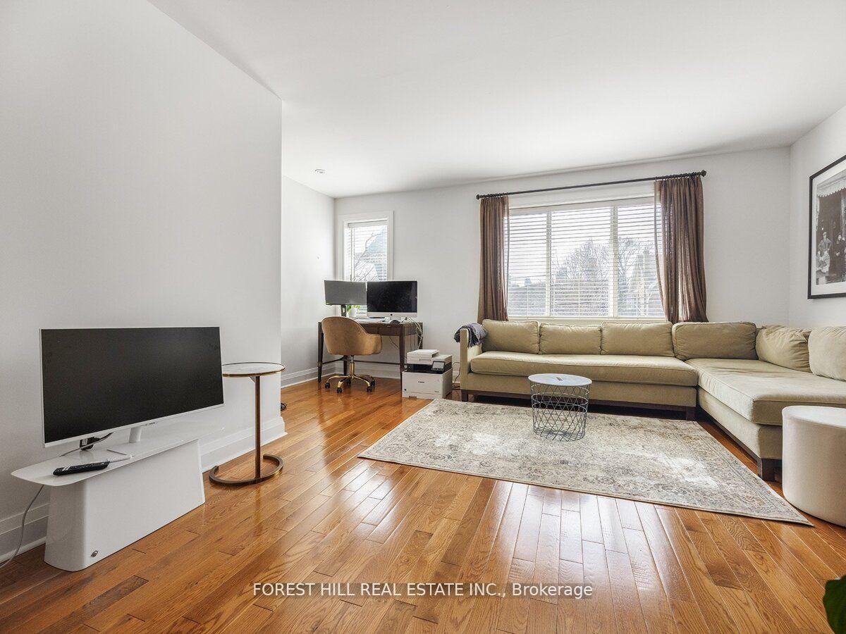 2nd & 3rd Floor - 14B Glenview Avenue, Toronto 4