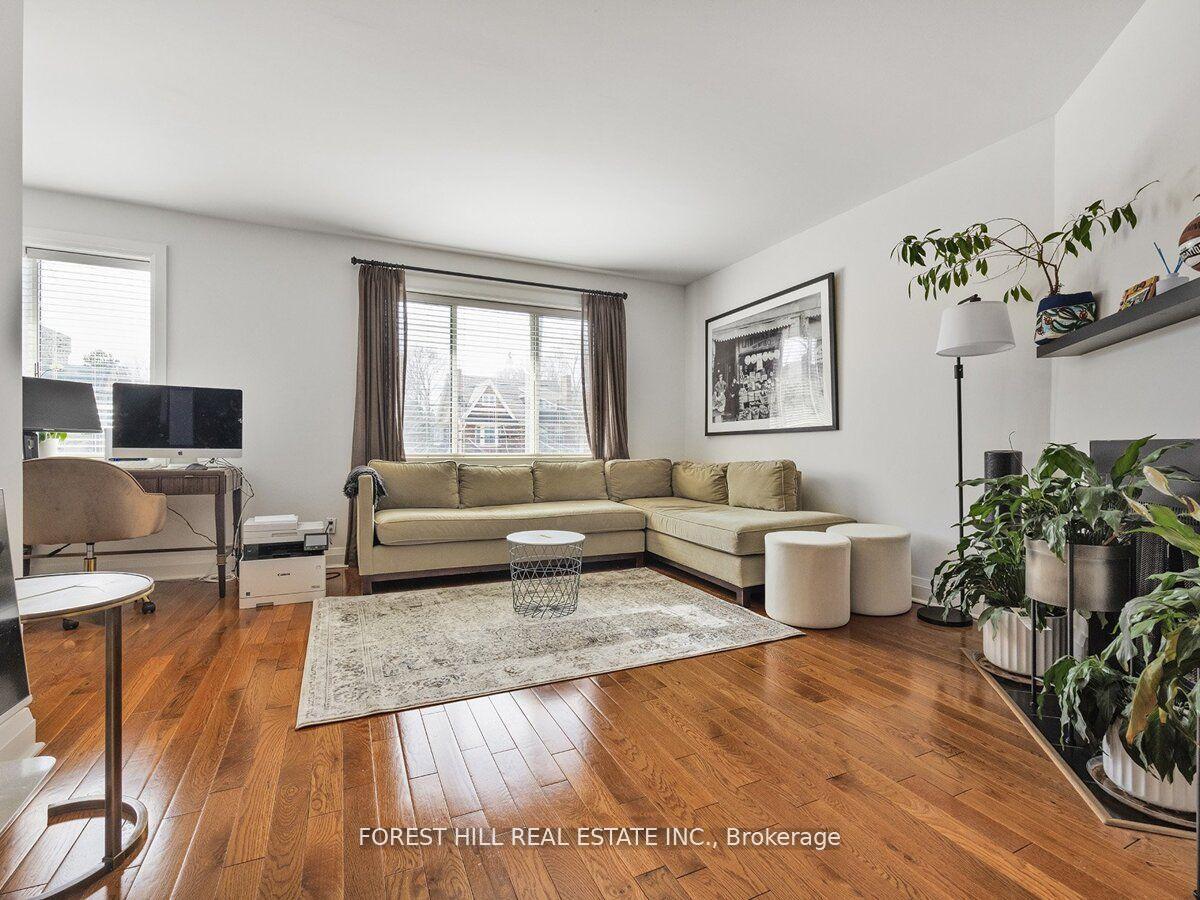 2nd & 3rd Floor - 14B Glenview Avenue, Toronto 3
