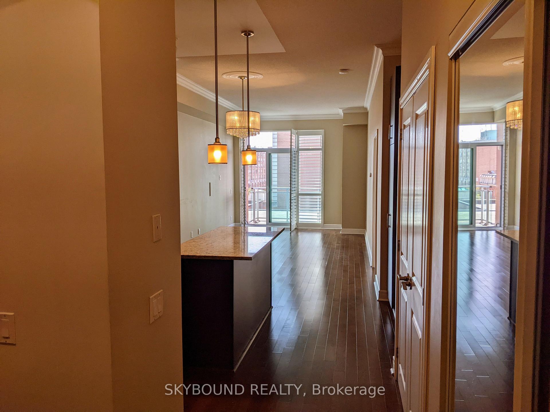 S520 - 112 George Street, Toronto 2