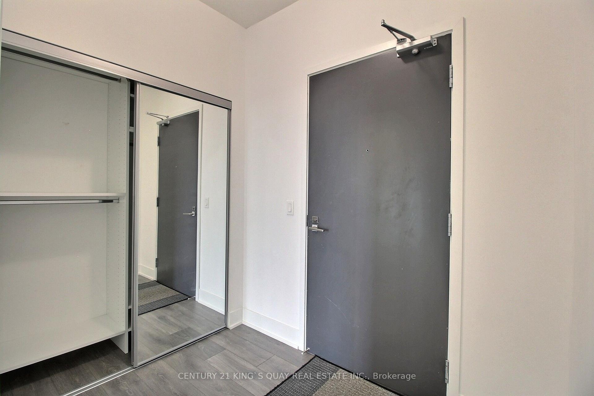 2502 - 2916 Highway 7, Vaughan 2