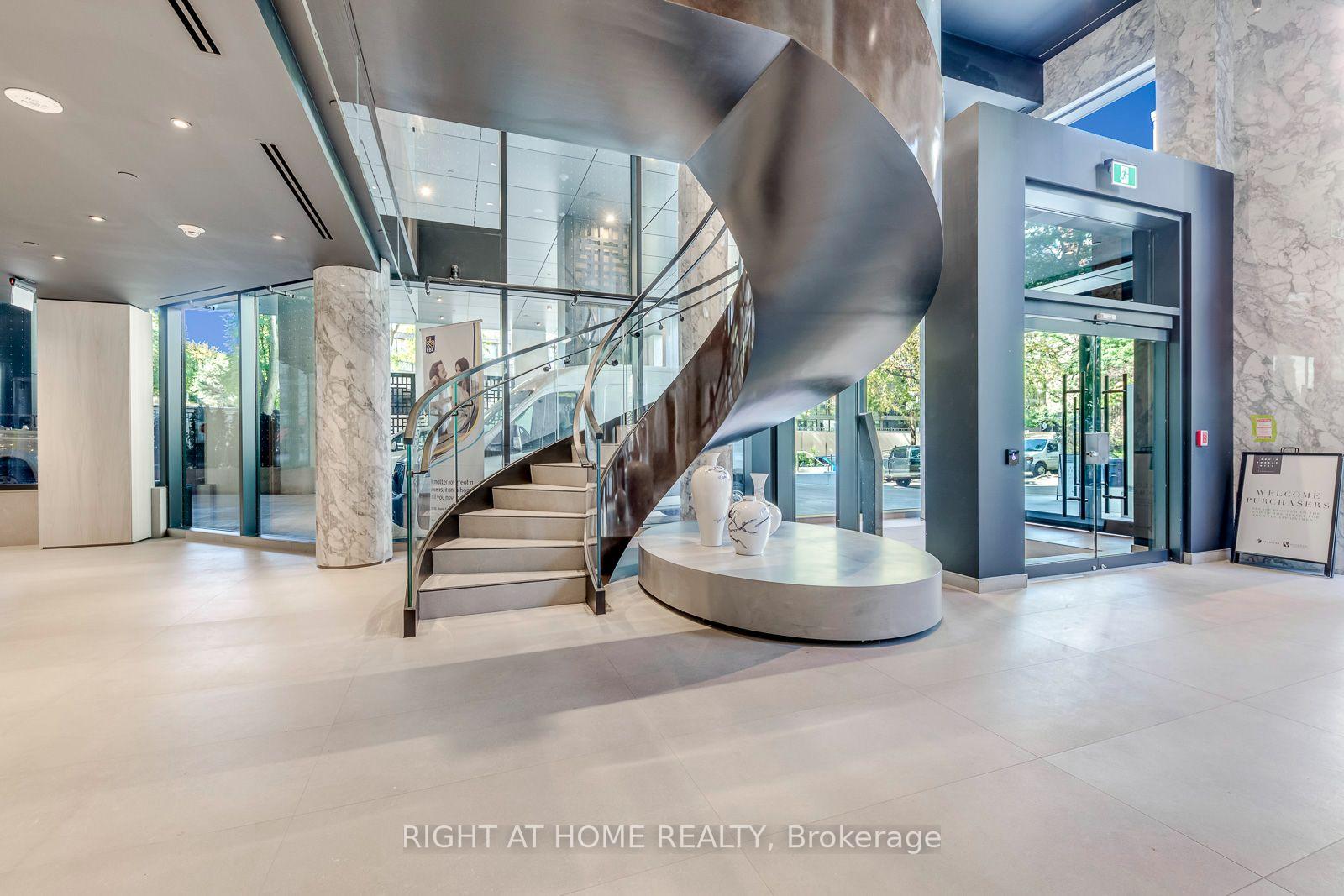 837 - 91 Montclair Avenue, Toronto 3