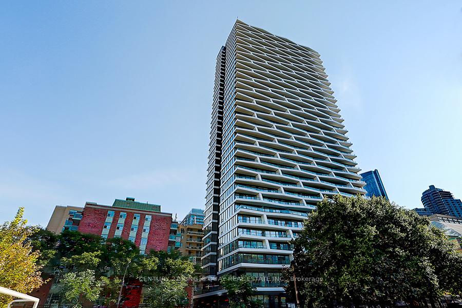 2502 - 85 Wood Street, Toronto 3