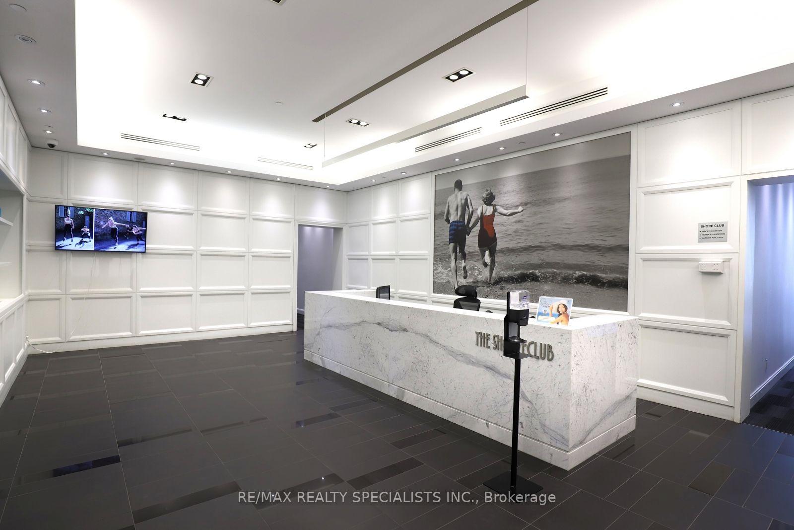 2103 - 88 Park Lawn Road, Toronto 4