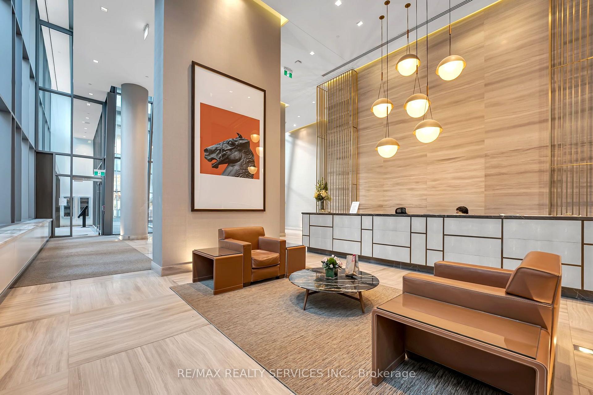 711 - 50 Charles Street E, Toronto 4