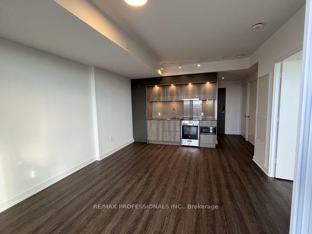 7004 - 448 Burnhamthorpe Road W, Mississauga 3