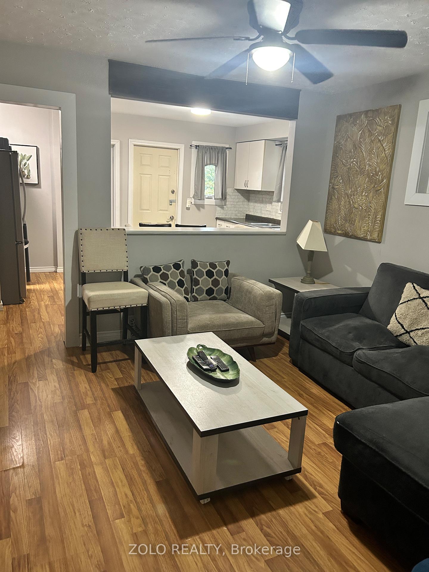 Upper - 6325 Murray Street, Niagara Falls 4