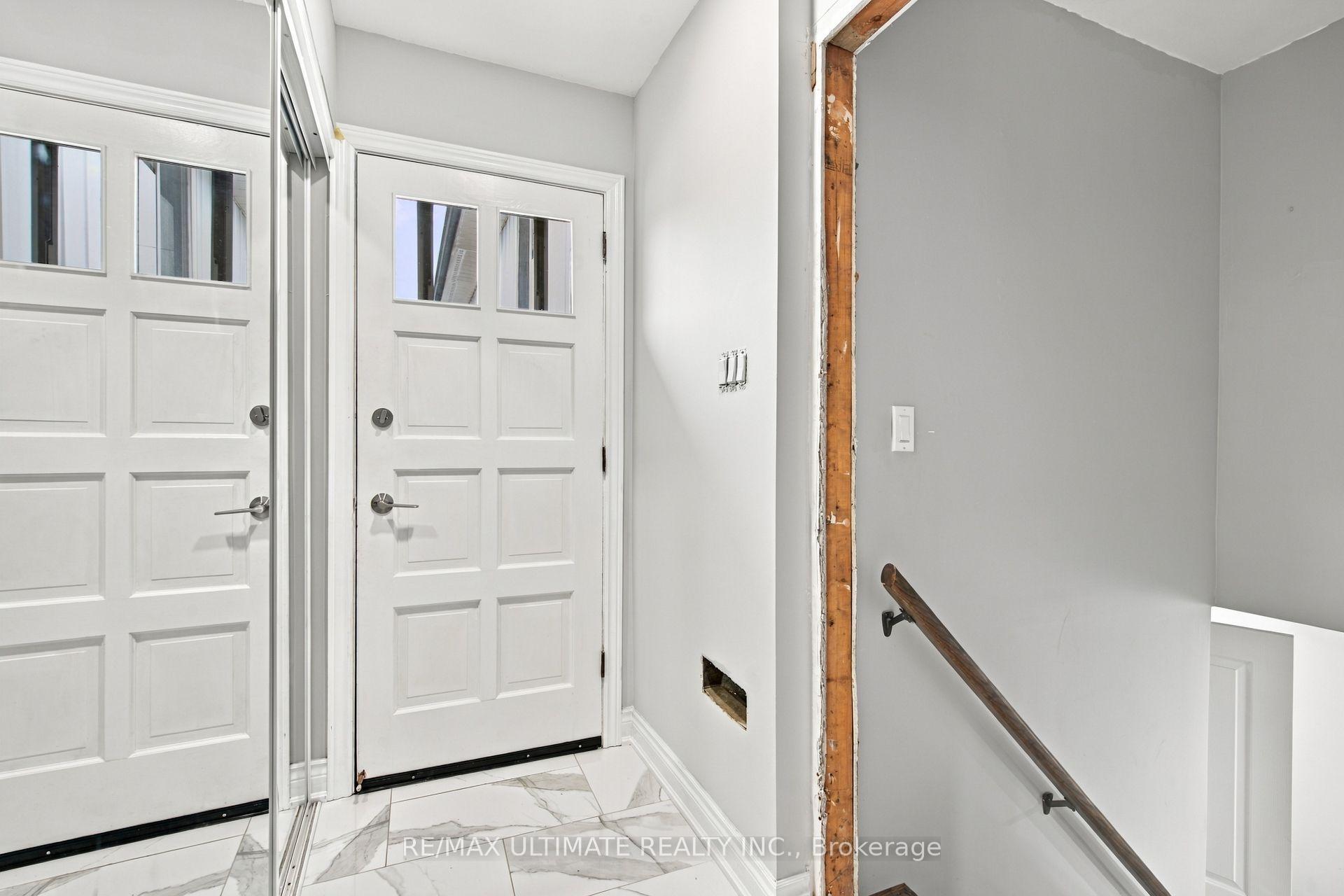 7639 Kittridge Drive, Mississauga 5