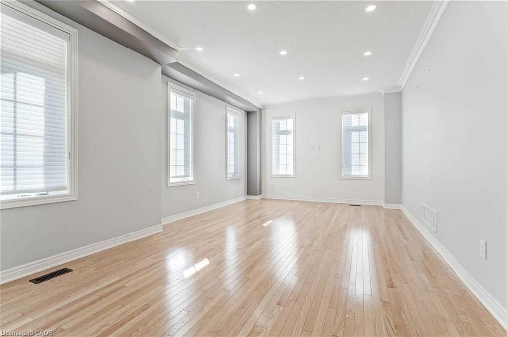 UPPER - 3 Coolwater Drive, Brampton 4