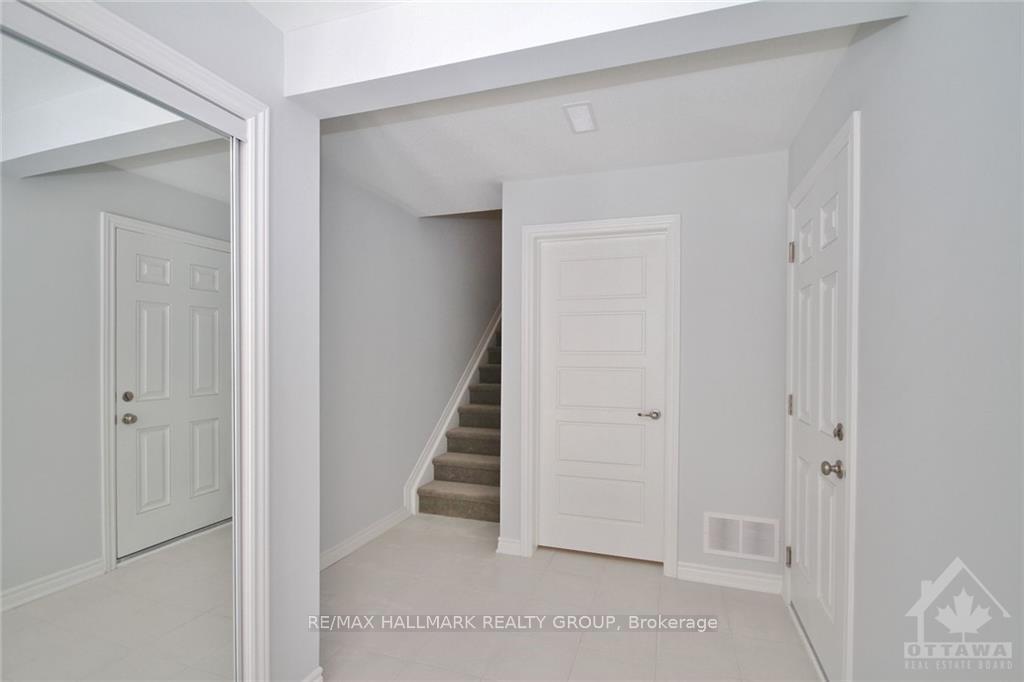 507 BIOTITE Private, Ottawa 3