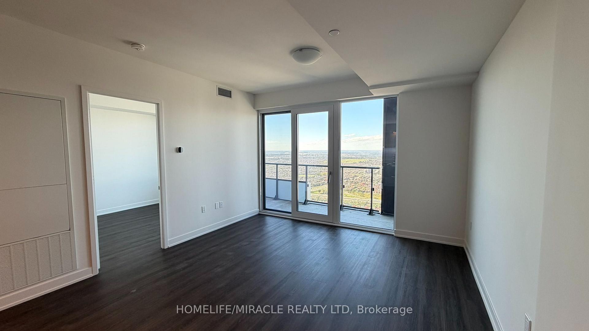 7304 - 448 Burnhamthorpe Road W, Mississauga 5