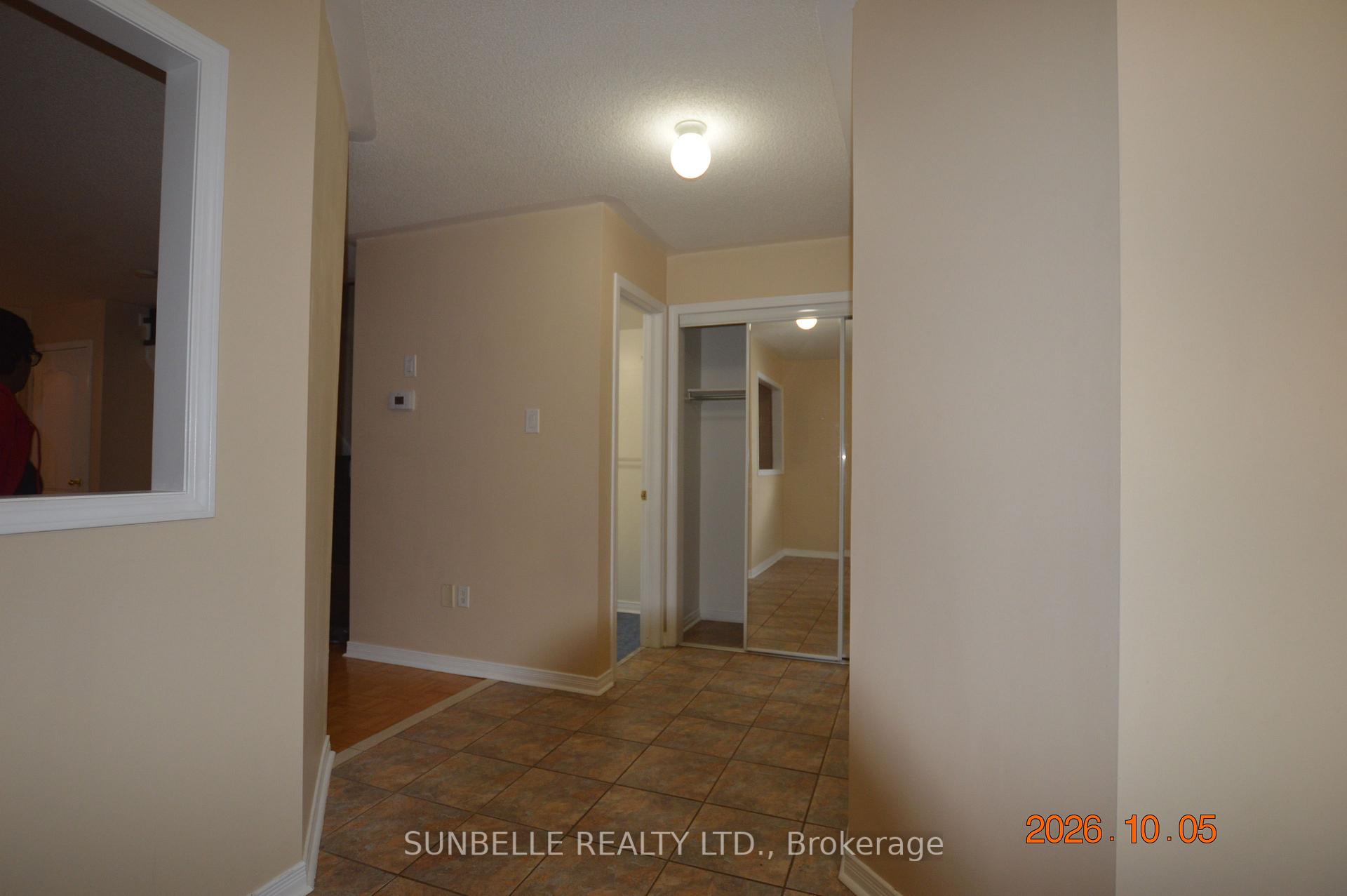 5709 Volpe Avenue, Mississauga 5