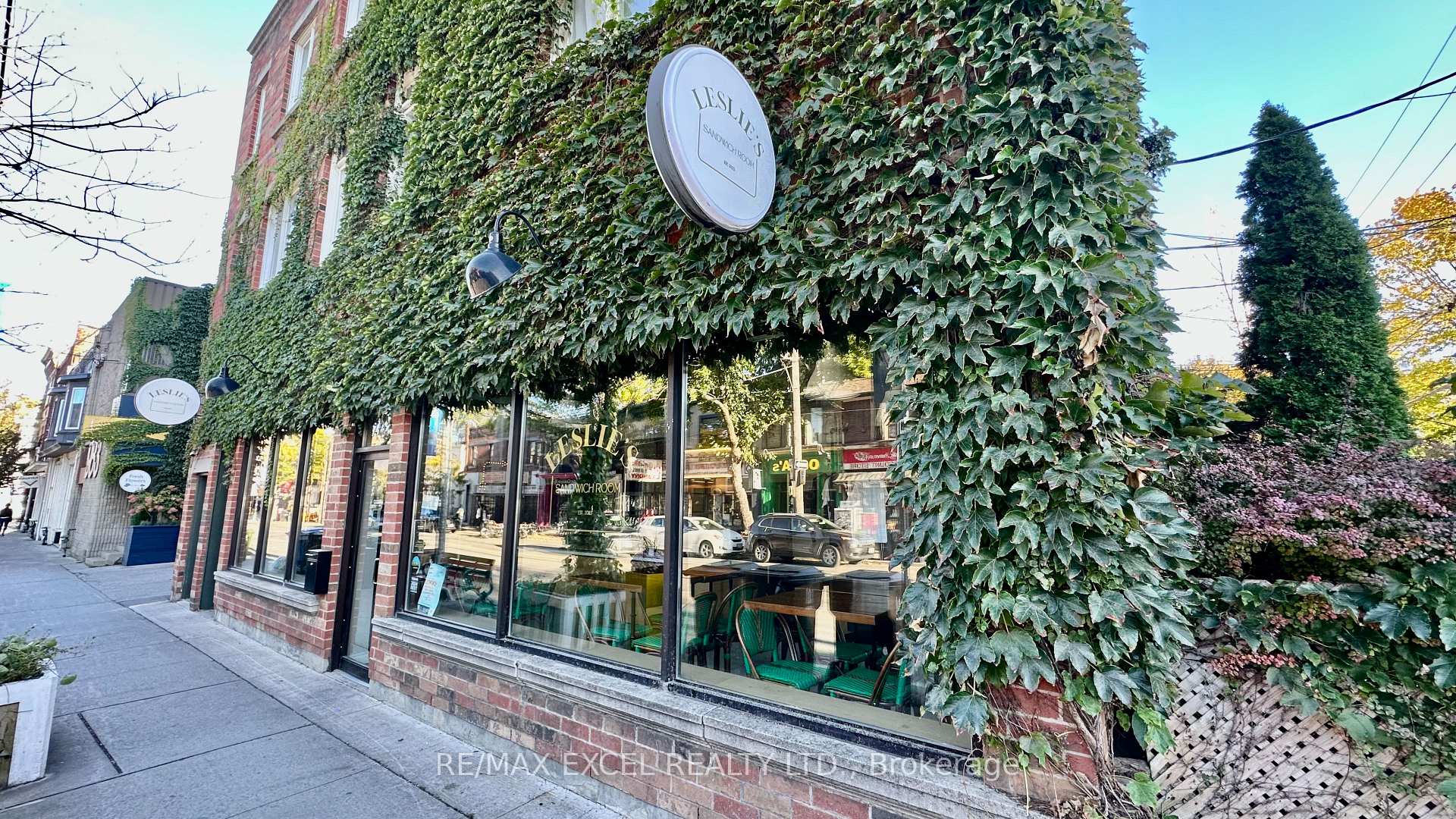 969 Queen Street E Toronto Ontario Canada Sale commercial   Bruce Murray - Real Estate Homeward, Brokerage
