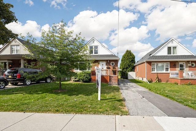 357 East 17th Street Hamilton Ontario Canada Sale residential Sudharshan Muthu, CPA, CGA Century 21 Titans Realty Inc., Brokerage *