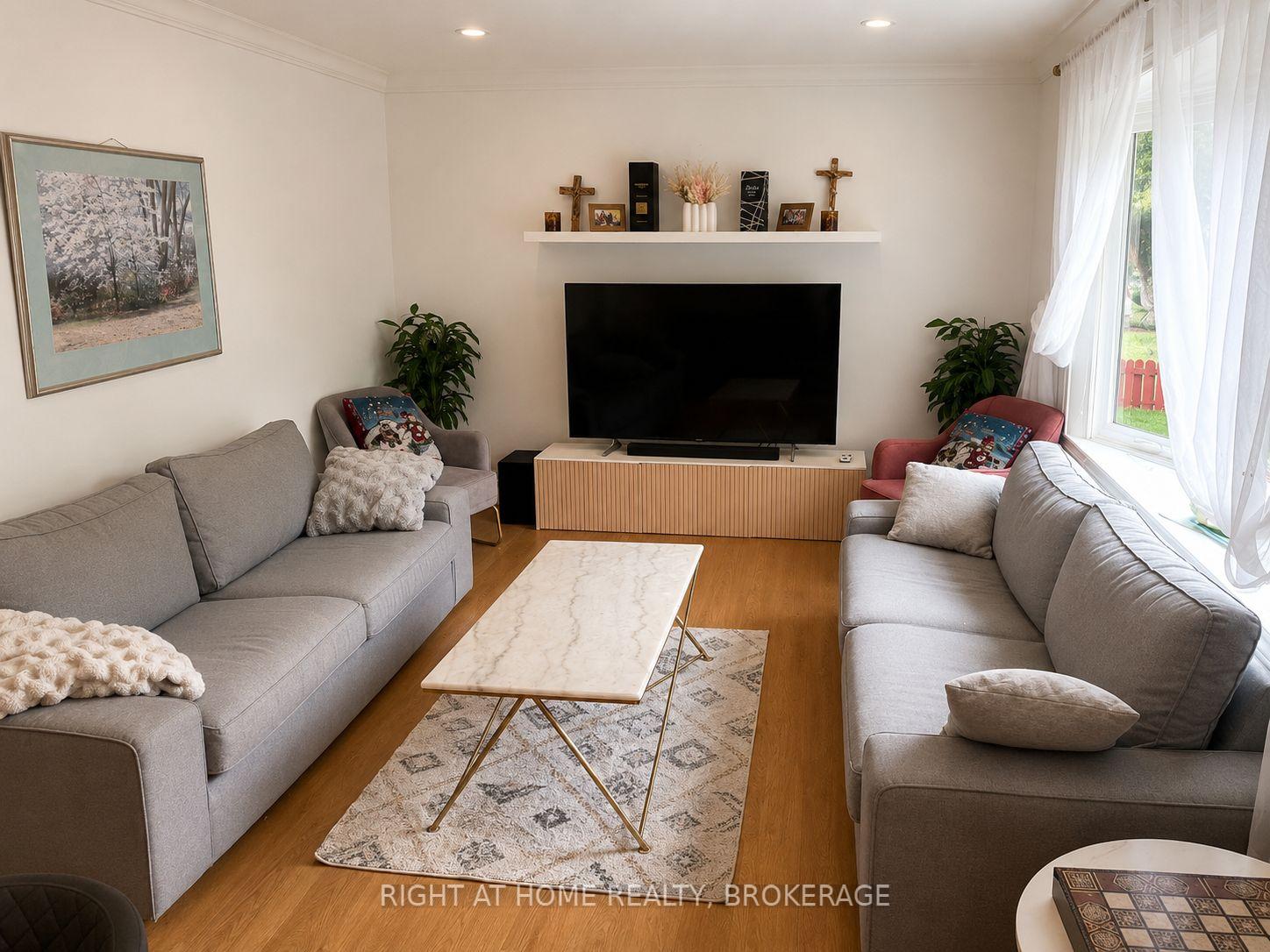 Main - 19 WHITE Street, St. Catharines 3