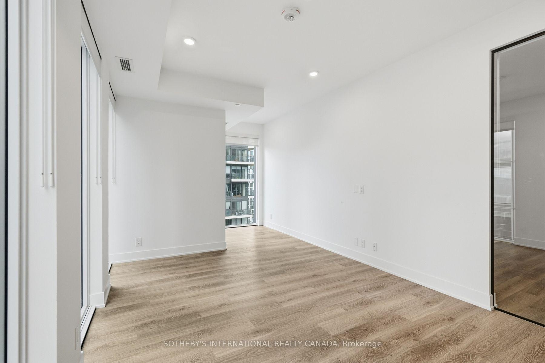 E2501 - 30 Mutual Street, Toronto 5