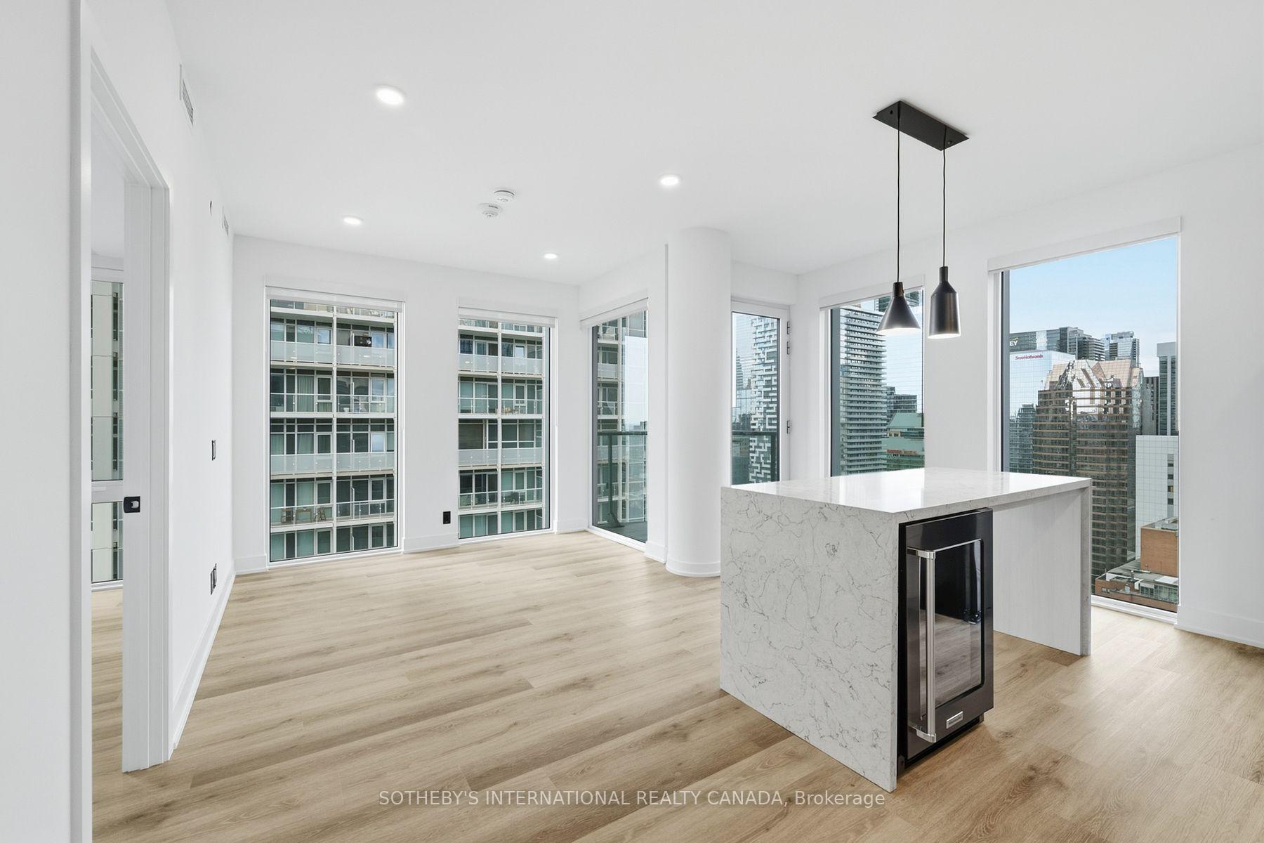 E2909 - 30 Mutual Street, Toronto 2