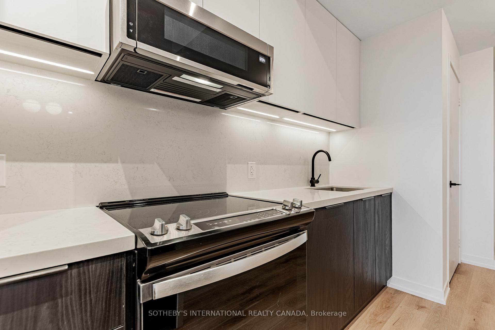 505 - 5 York Garden Way, Toronto 4
