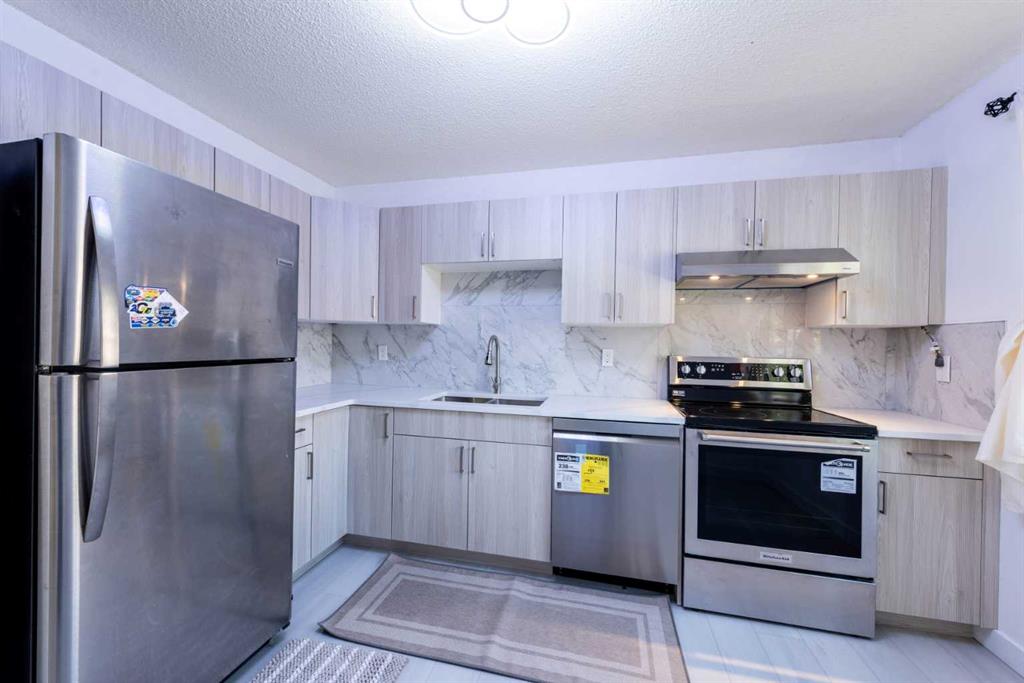 34 - 3029 Rundleson RD NE Calgary Alberta Canada Sale residential Stewart Chyz The Real Estate Company