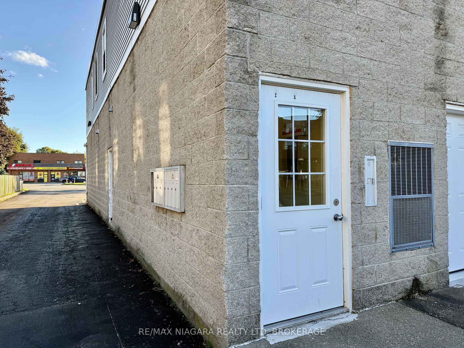 203 - 6837 THOROLD STONE Road, Niagara Falls 5