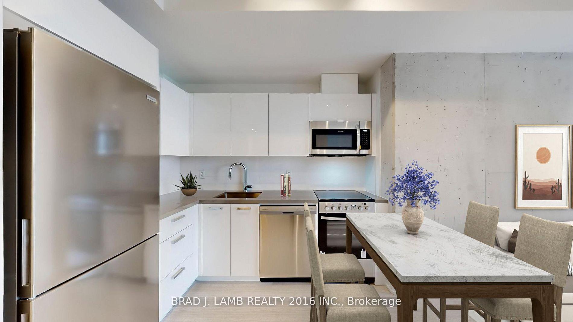 2606 - 284 King Street E, Toronto 2