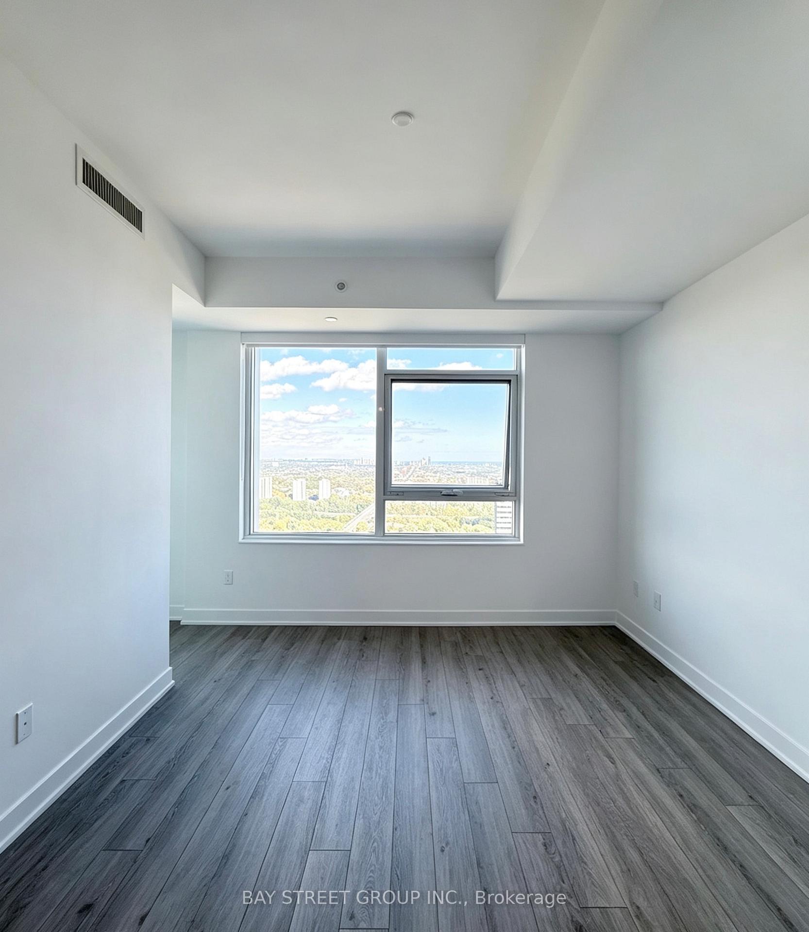4608 - 609 Sherbourne Street, Toronto 4