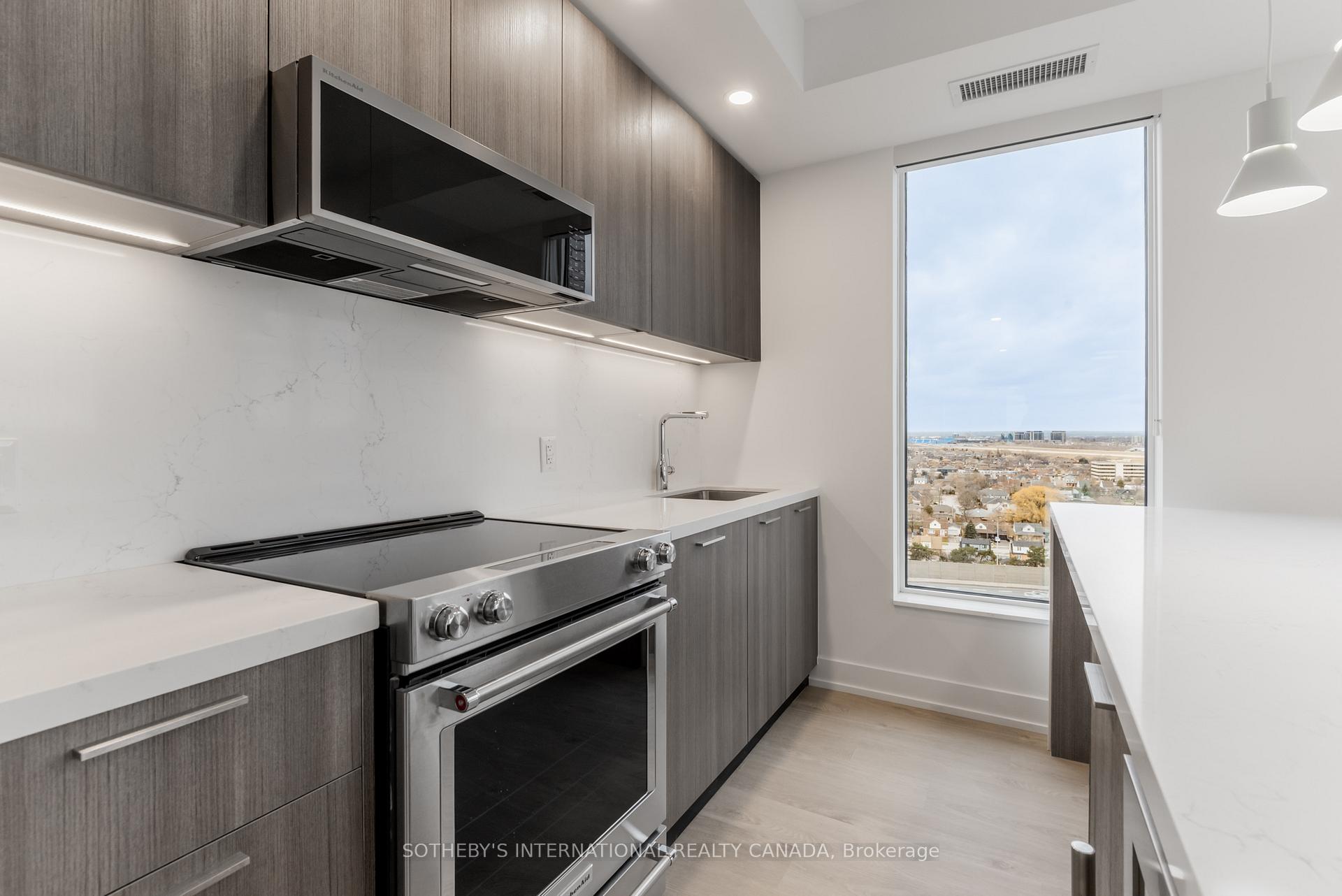 2209 - 29 York Garden Way, Toronto 5