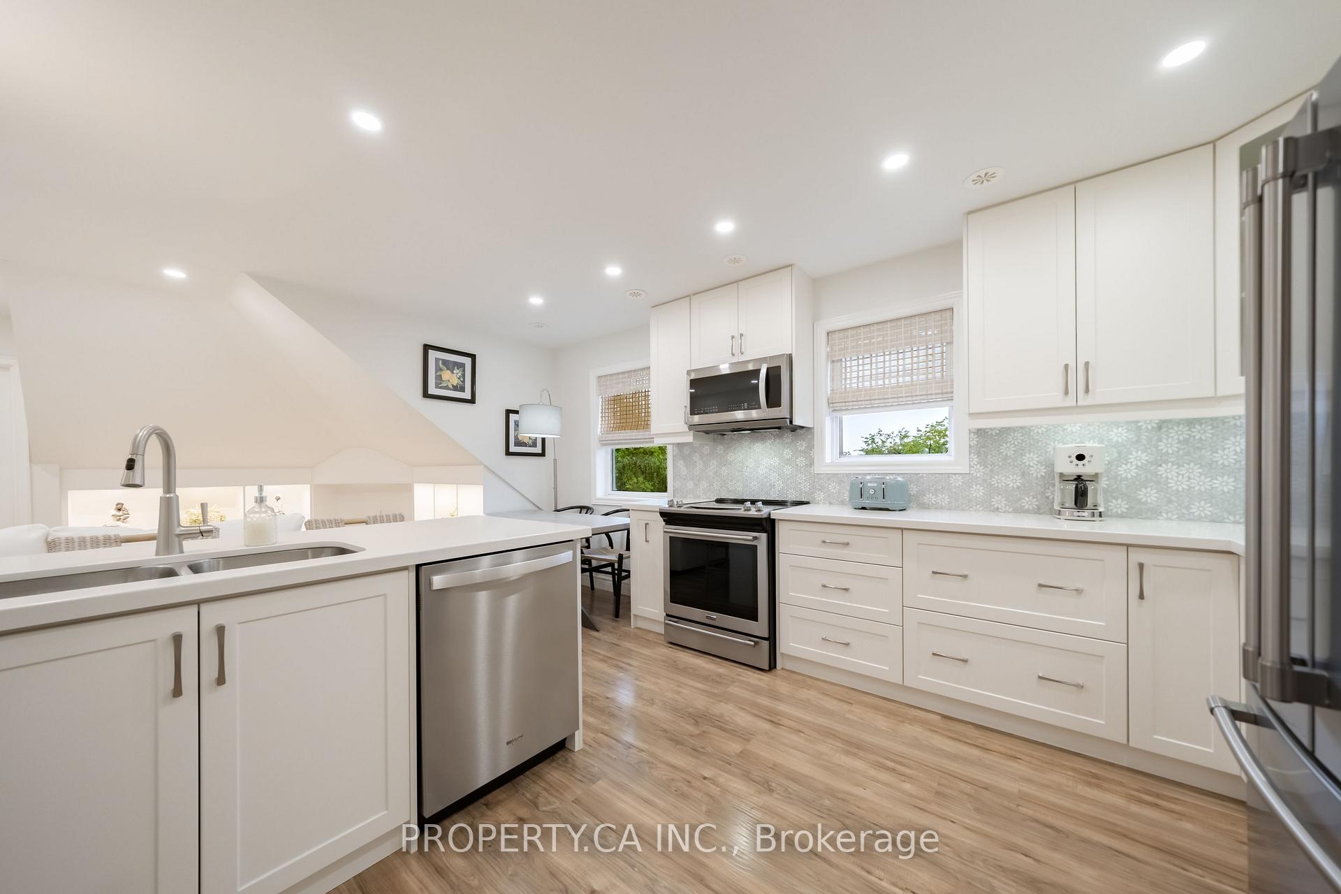 8 - 963 Avenue Road, Toronto 4