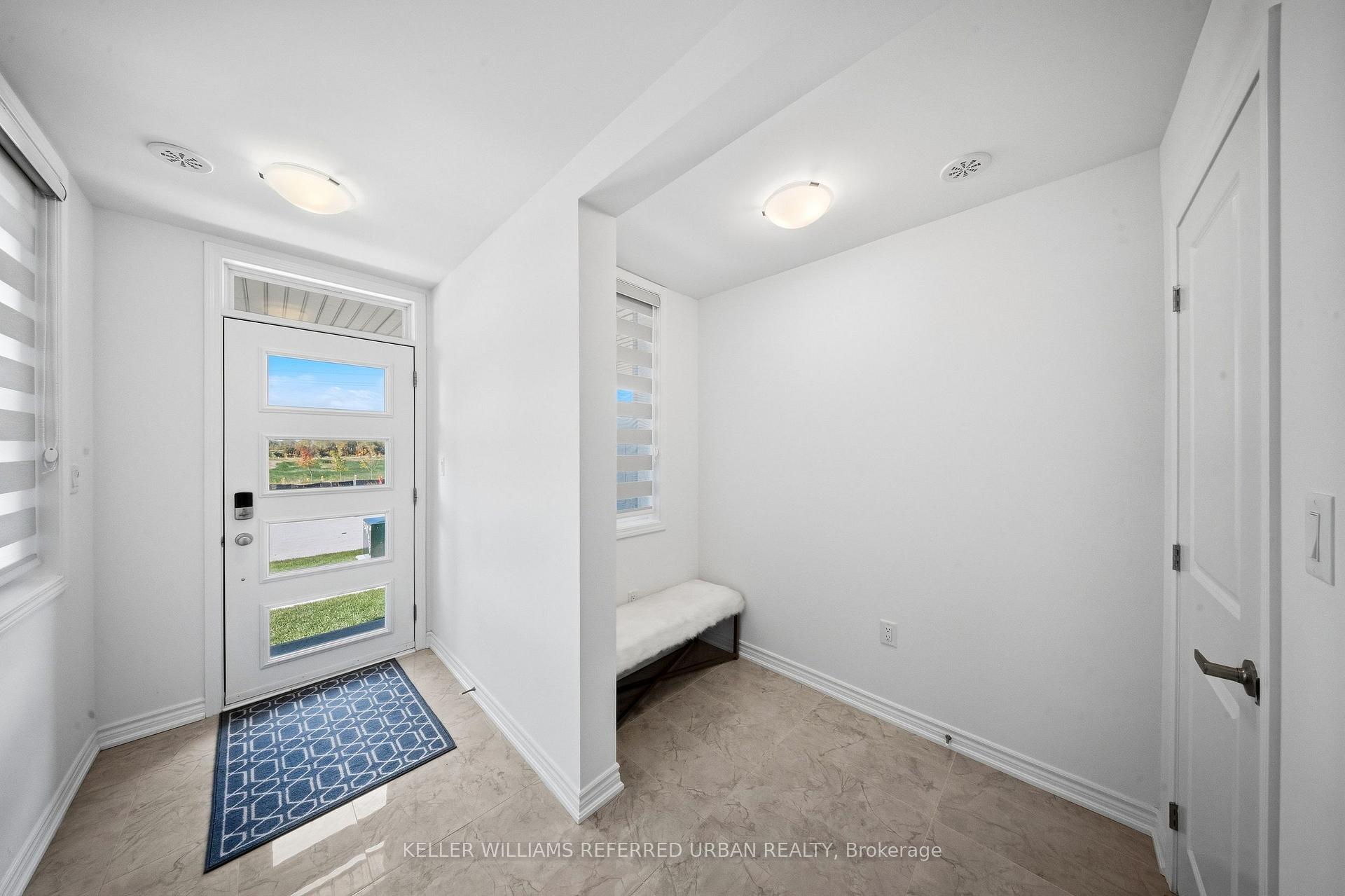61 Vinewood Crescent, Barrie 5