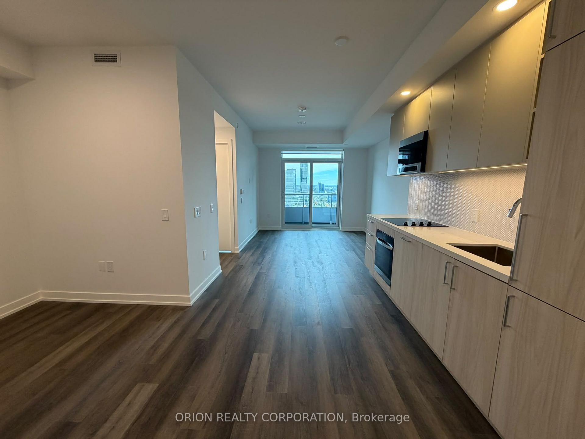 2109 - 5 Meadowdale Road, Vaughan 2