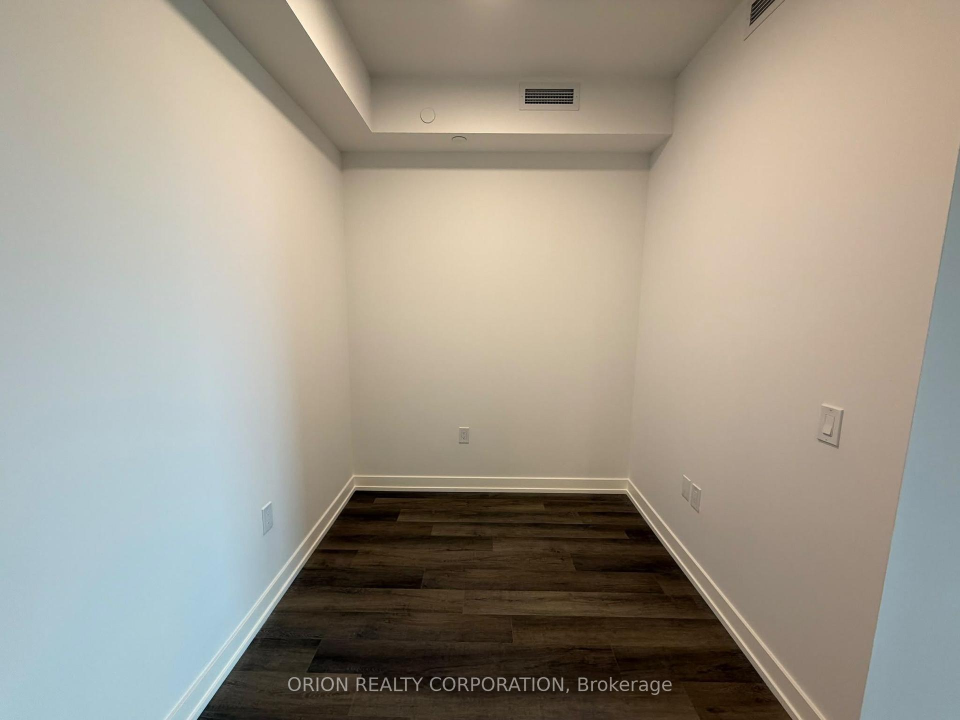 2109 - 5 Meadowdale Road, Vaughan 3